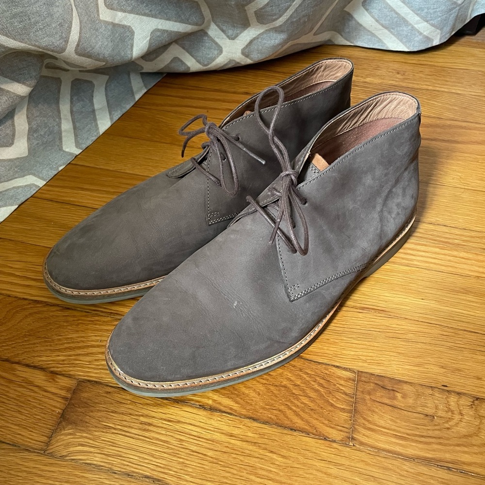Clarks Atticus Gray Suede Boots